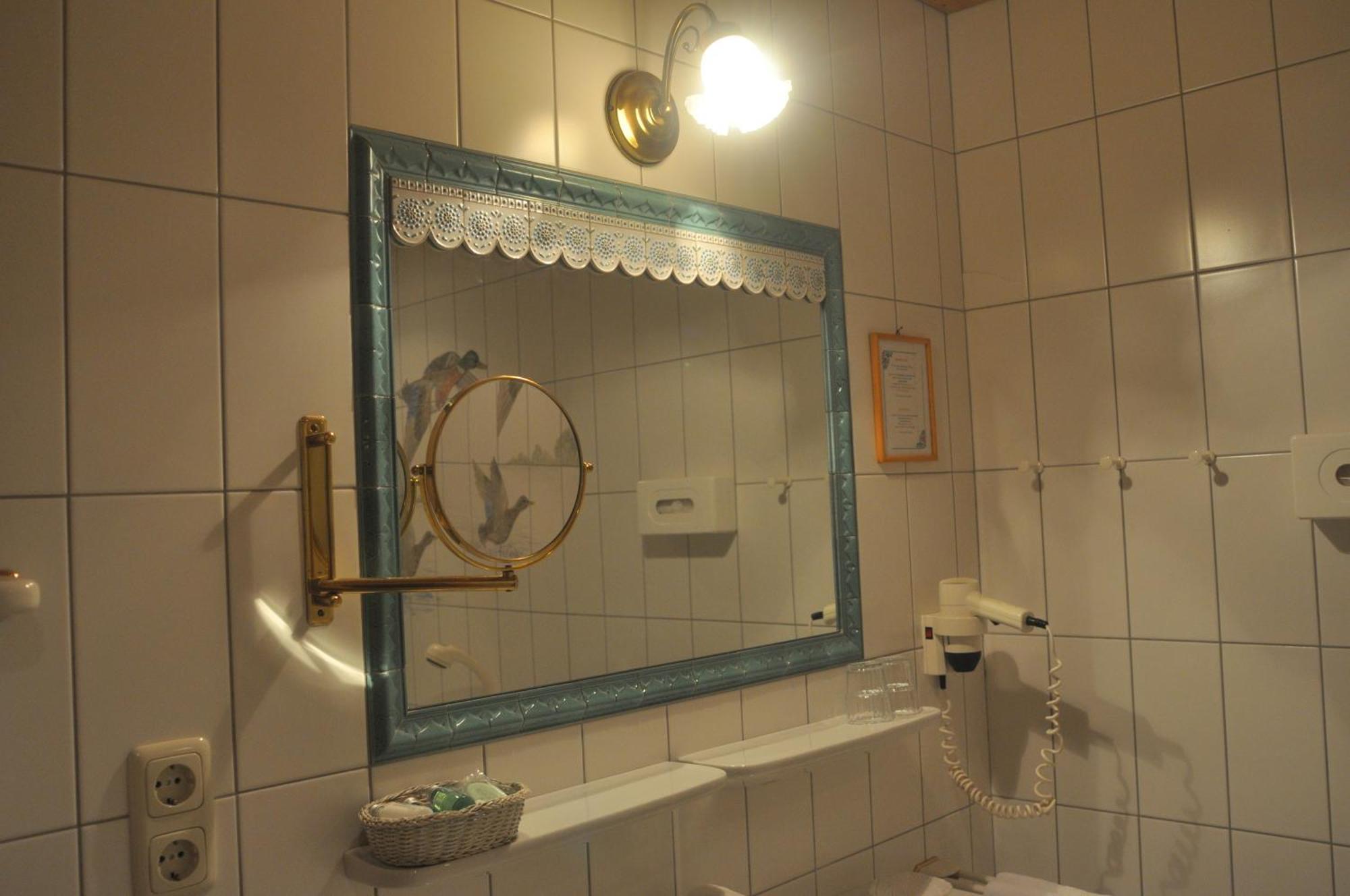 Romantikhotel Almtalhof Gruenau im Almtal Ruang foto