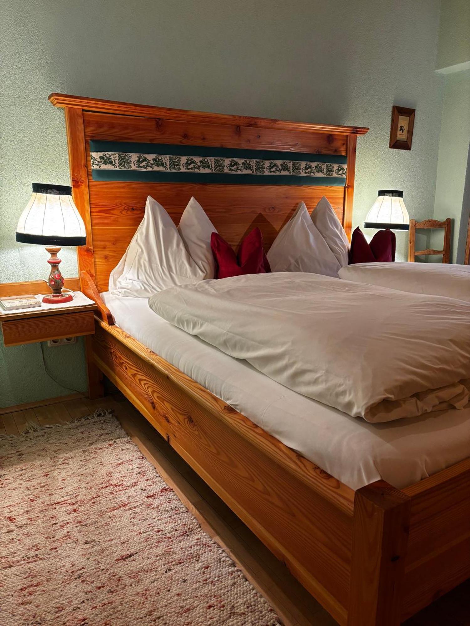 Romantikhotel Almtalhof Gruenau im Almtal Bagian luar foto