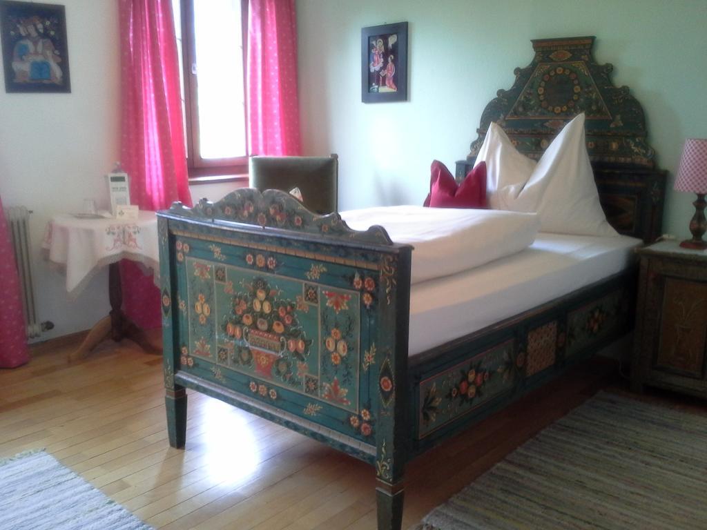 Romantikhotel Almtalhof Gruenau im Almtal Bagian luar foto