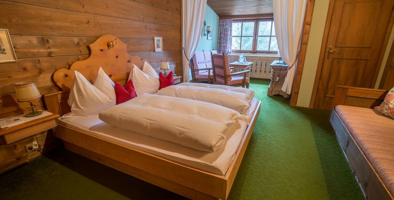 Romantikhotel Almtalhof Gruenau im Almtal Bagian luar foto